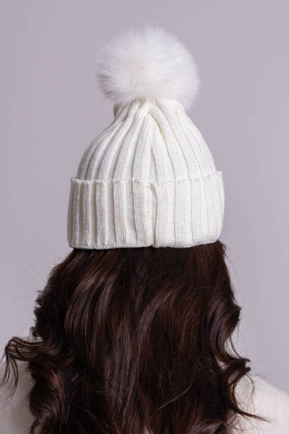  WOOL BEANIE HAT WITH GENUINE RACCOON FUR POM POM