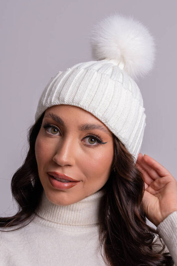  WOOL BEANIE HAT WITH GENUINE RACCOON FUR POM POM