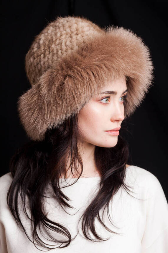 Red Fox Fur Roller Hat with Mink top 