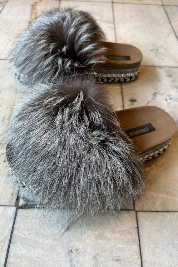 Top Fur Slides, Sandals with Pink and Beige Fur 