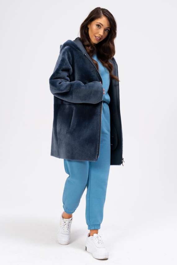 Woman’s Two-Sided Genuine Sheepskin Coat