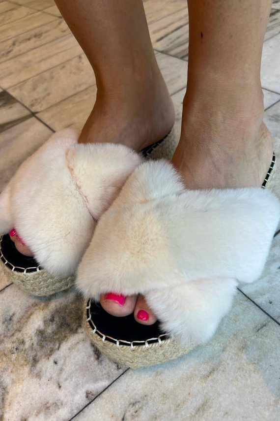 Ladies Fox Fur Slides in Orange, Fashion Sandals 