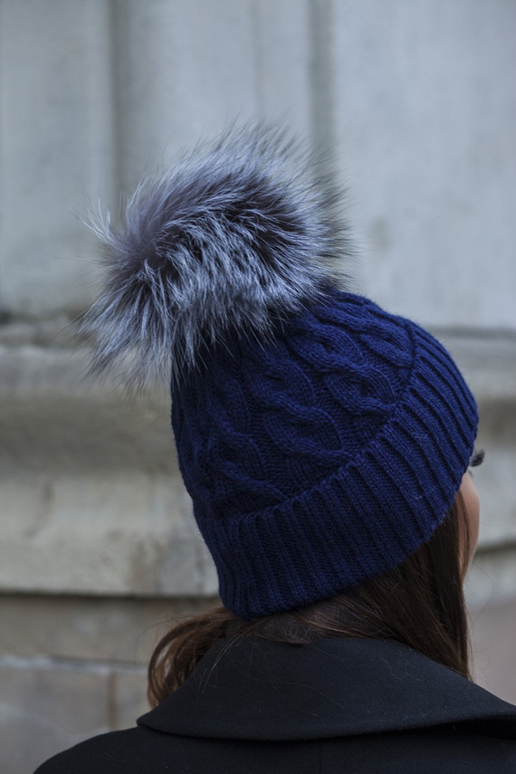  WOOL BEANIE HAT WITH GENUINE RACCOON FUR POM POM