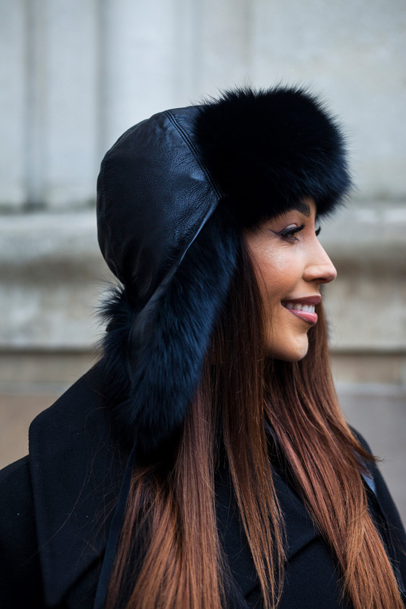 Womens Fur Trapper Hat in Black