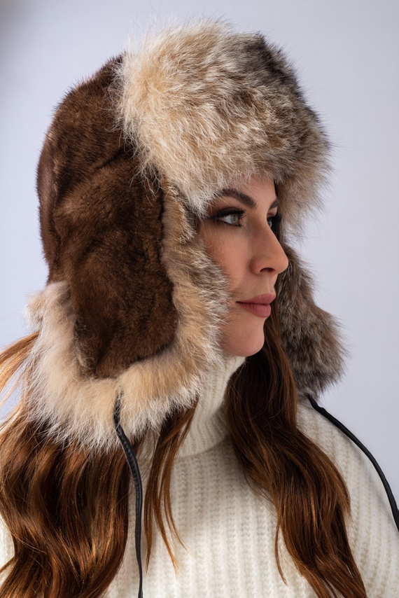 Womens Fur Trapper Hat in Black