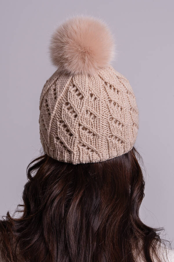  WOOL BEANIE HAT WITH GENUINE RACCOON FUR POM POM