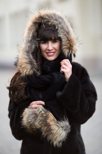 Genuine Fox Fur Toque Dyed Black