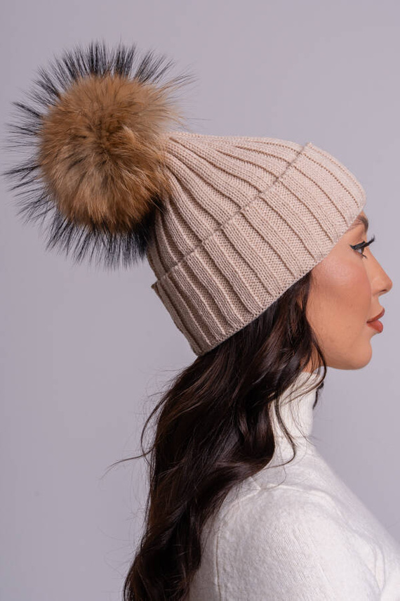  WOOL BEANIE HAT WITH GENUINE RACCOON FUR POM POM