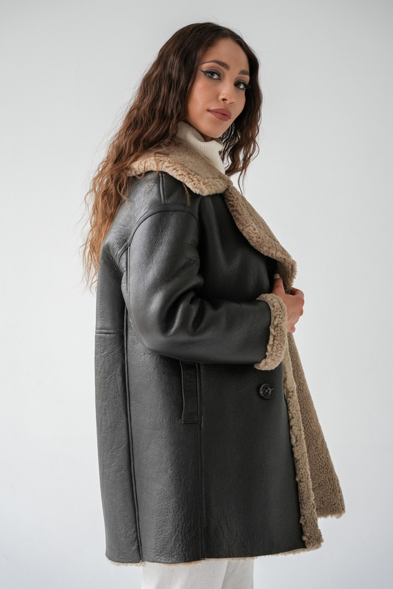 Woman’s Two-Sided Genuine Sheepskin Coat