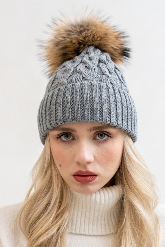  WOOL BEANIE HAT WITH GENUINE RACCOON FUR POM POM